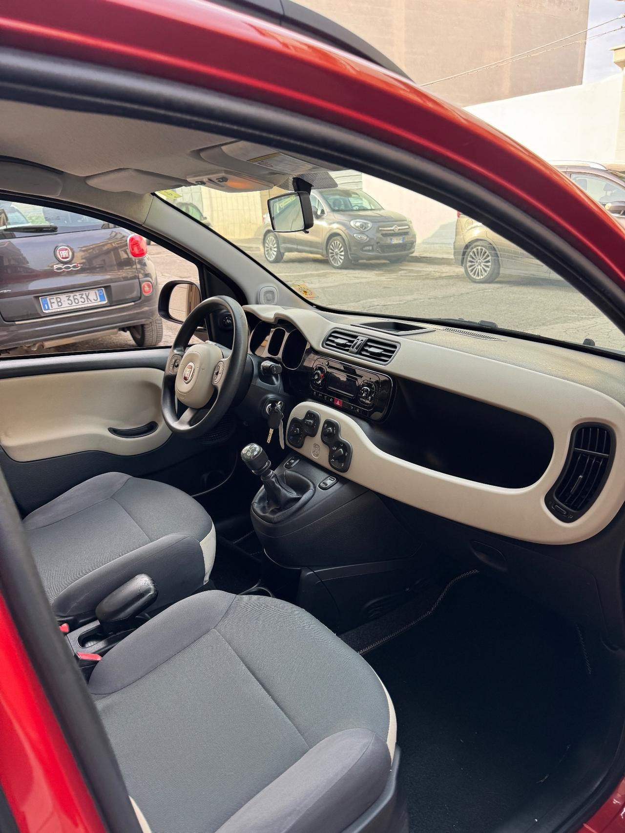 Fiat Panda 1.2 Lounge Full Optional