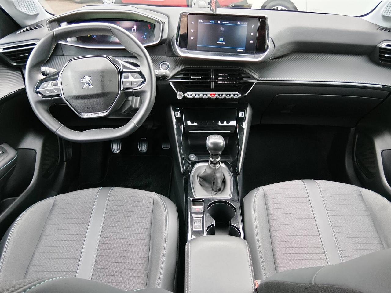 Peugeot 208 100CV GT 15K KM!