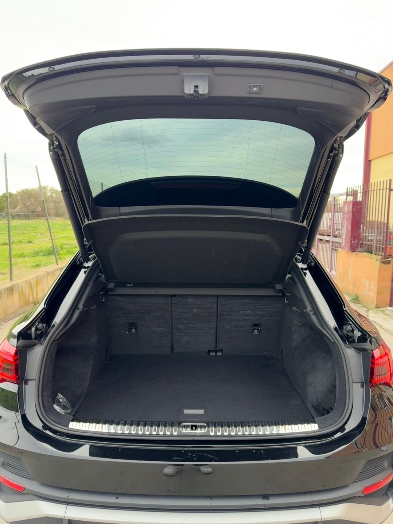 Audi Q3 35 TDI S tronic line edition