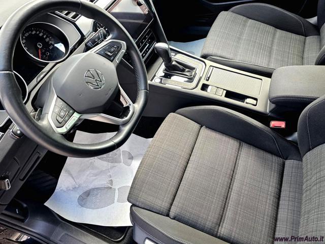 VOLKSWAGEN Passat Variant 2.0 TDI SCR EVO DSG Business