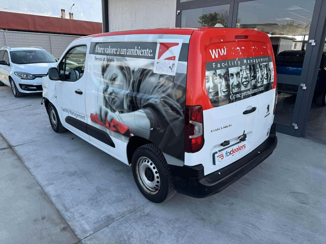 Peugeot Partner Tepee BlueHDi 100 Active POCO SINISTRATO