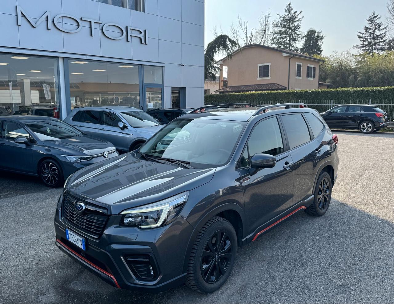 Subaru Forester 2.0i e-boxer 4dventure lineartronic SERVICE SUBARU