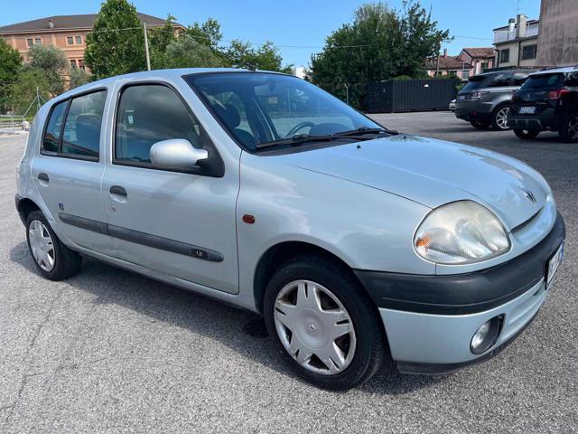 RENAULT Clio 1.2 neopatentati 86,250km Pronta per Consegna