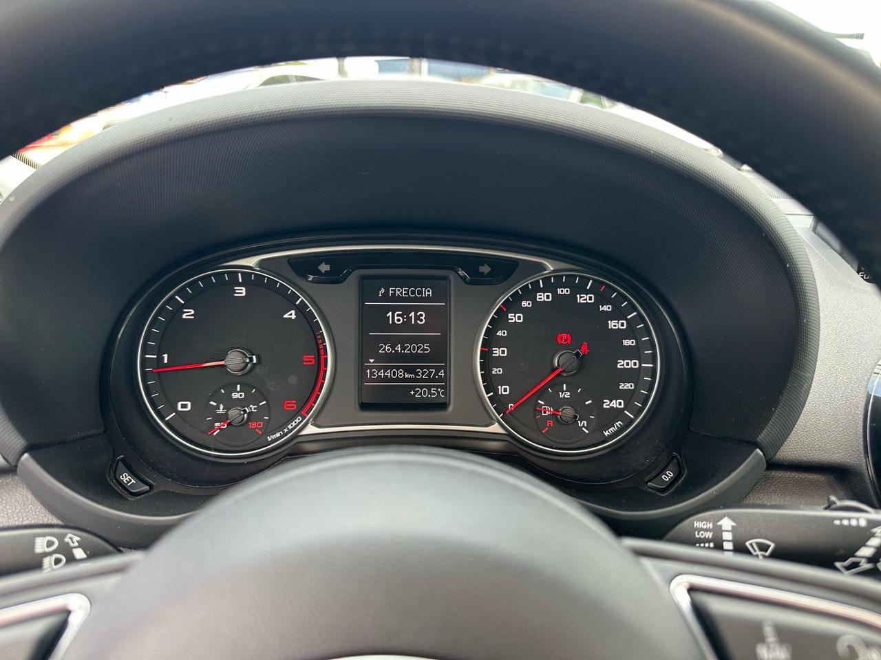 Audi A1 1.6 TDI 90CV S-LINE