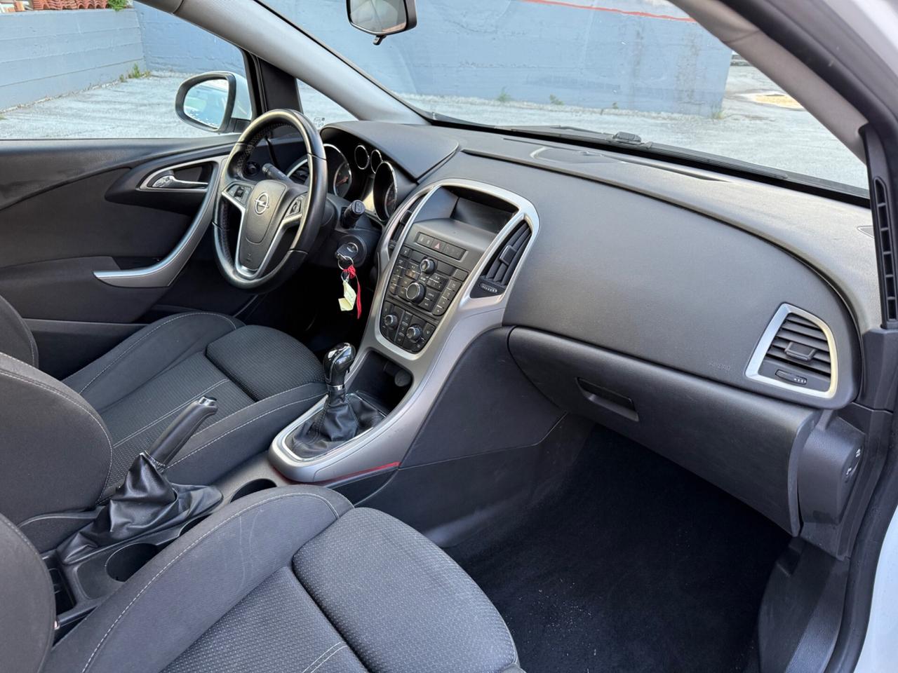 Opel Astra 1.7 CDTI 110CV 5 porte Cosmo