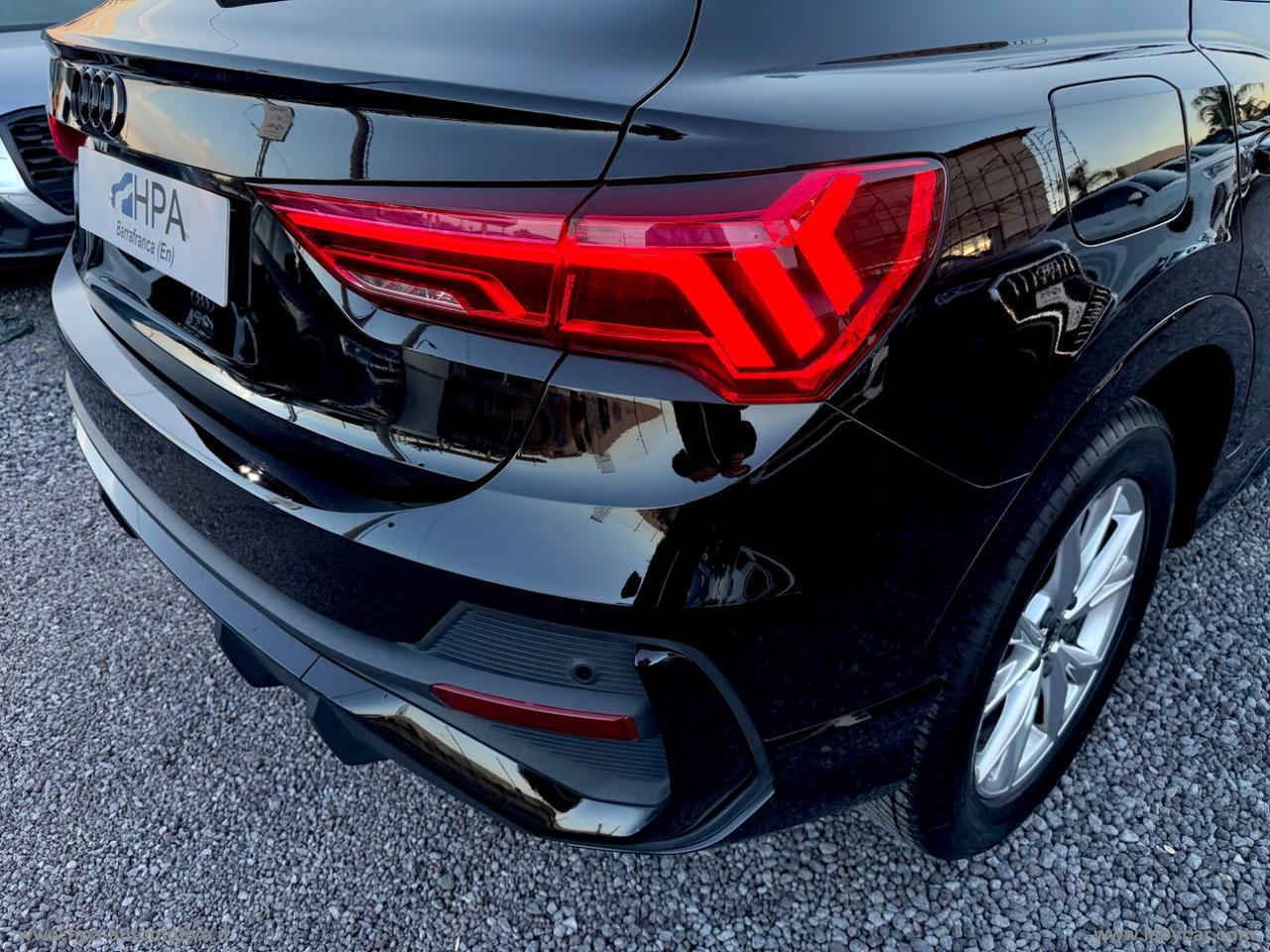 AUDI Q3 SPORTBACK 2.0TDI S-line NAVI FULL LED RETROCAMERA 360