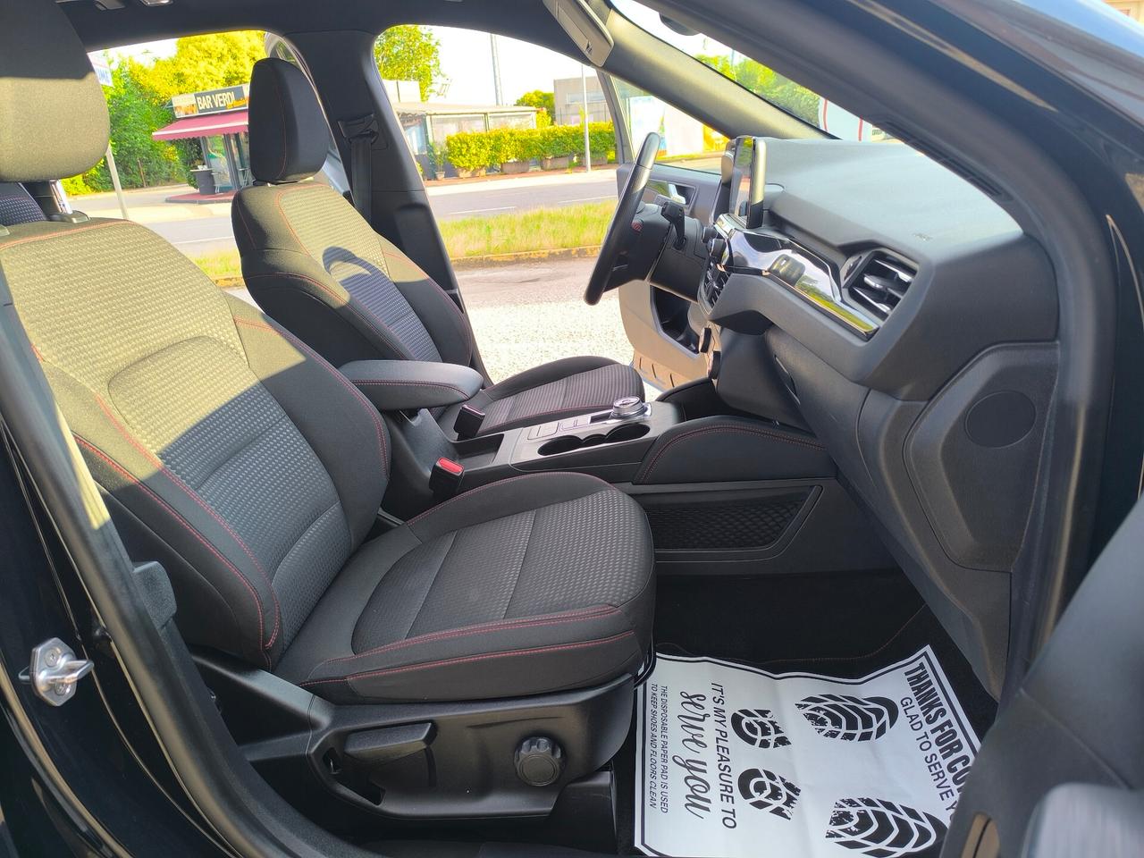 Ford Kuga 2.5 Full Hybrid 190 CV CVT AWD ST-Line Design