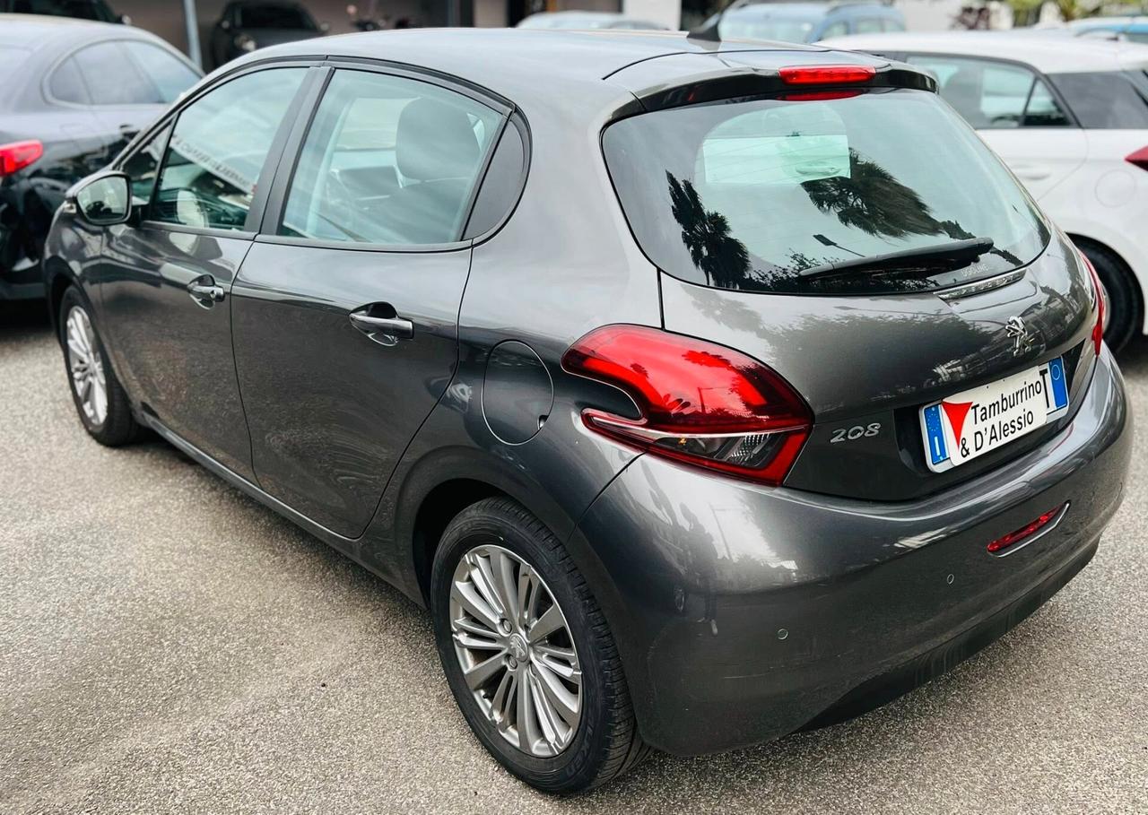 Peugeot 208 BlueHDi 100 S&S 5 porte Allure