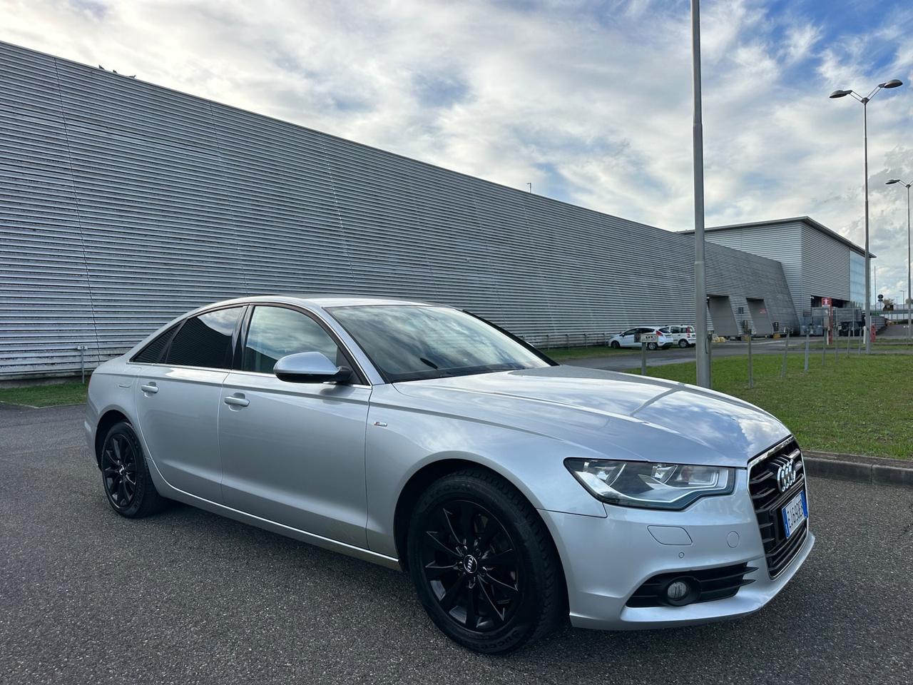 Audi A6 S-Line 2.0TDi 177Cv