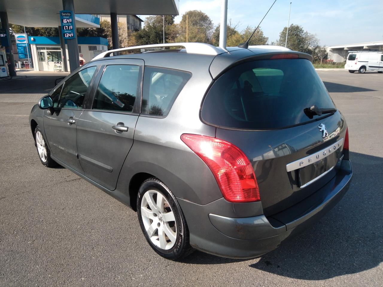 Peugeot 308 1.6 HDi 110CV SW 7posti xneopatentati