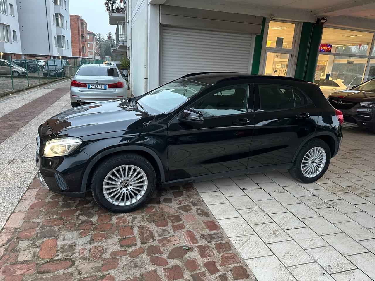 Mercedes-benz GLA 180 d Aut.