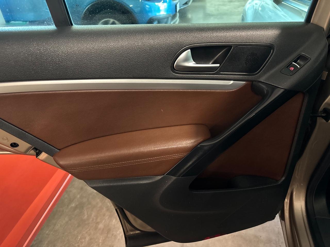 Volkswagen Tiguan 2.0 TDI AUT. FULL OPT.