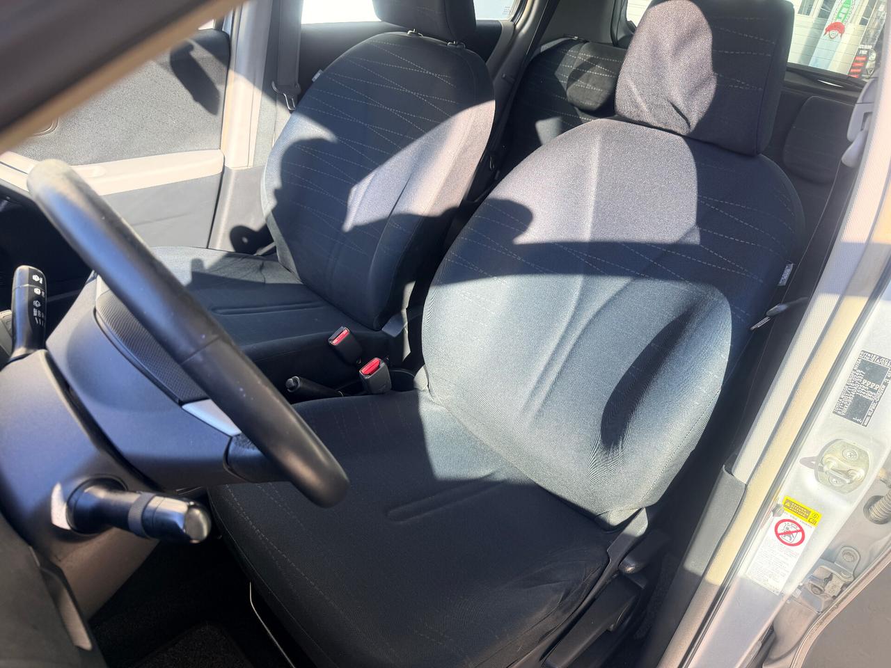 Toyota Yaris 1.4 D-4D 5 porte M-MT Sol