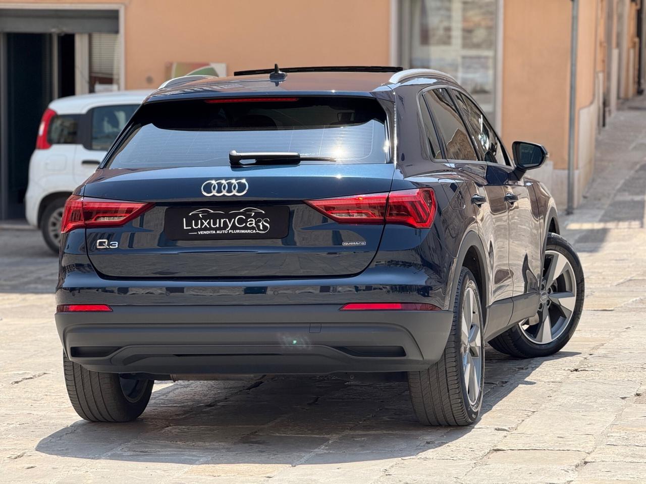 AUDI Q3 2.0 40 TDI 190 CV QUATTRO S-TRONIC TETTO