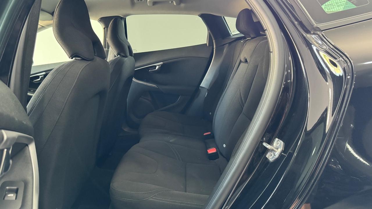 Volvo V40 2.0 120 Cv D2 Momentum-2017