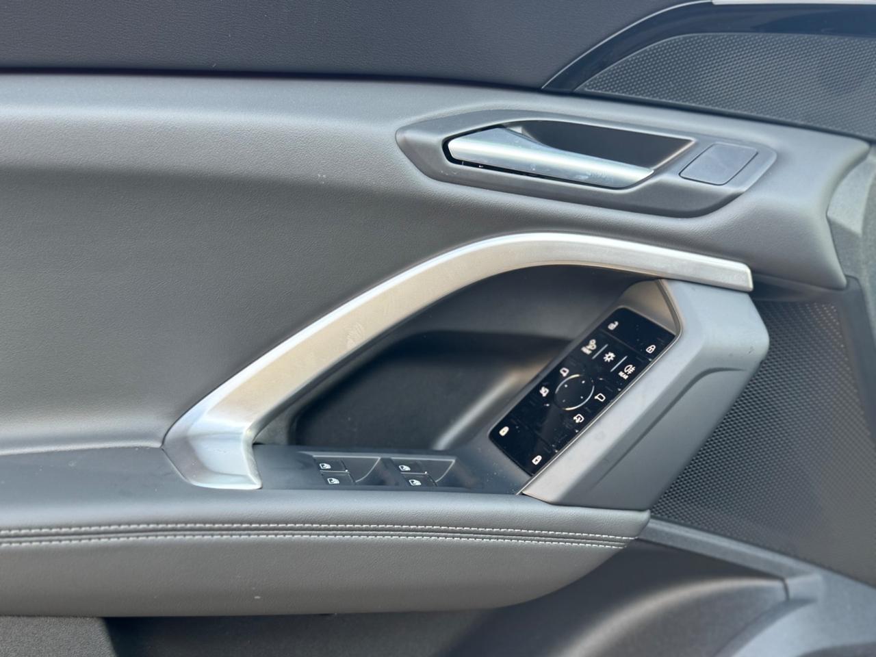 Audi Q5 TDI 150 kW mHEV+ S tronic quattro line edition