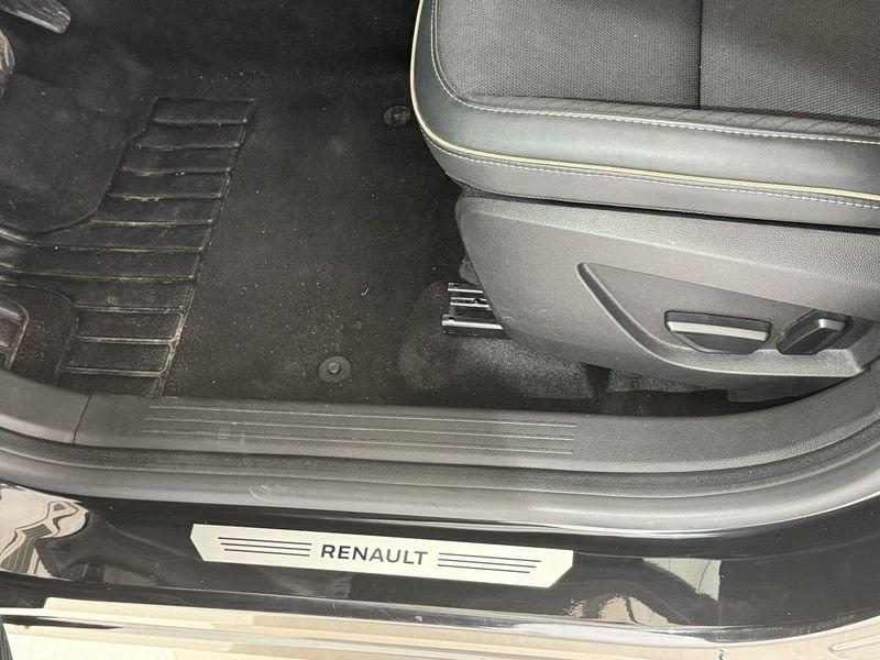 Renault Symbioz iconic full hybrid E-Tech 145cv