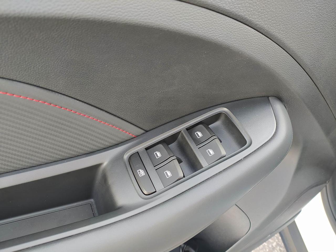 Mg ZS Luxury 1.5 VTi-TECH #9925