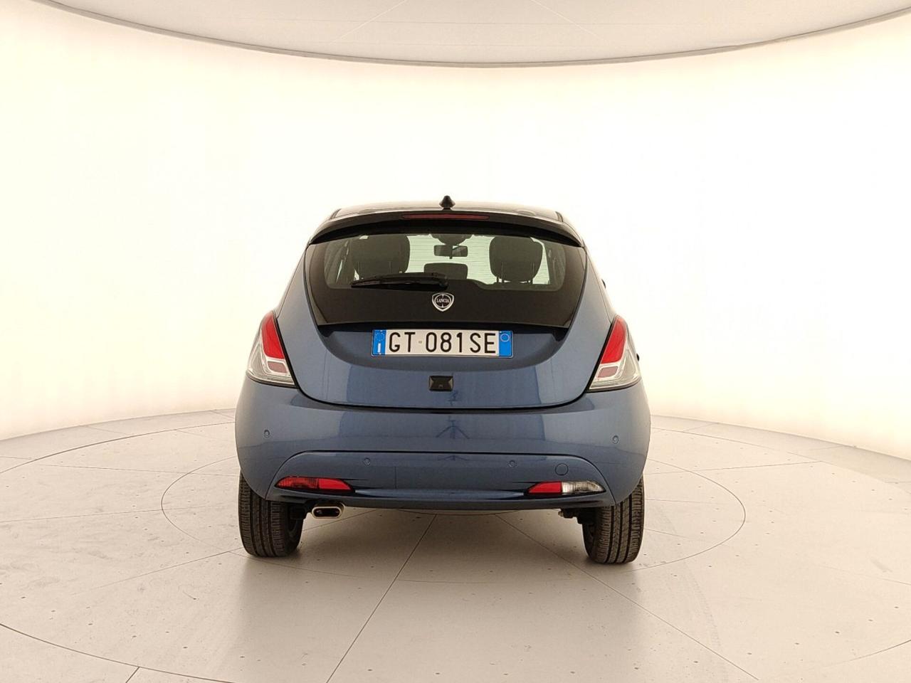Lancia Ypsilon 1.0 FireFly 5 porte S&S Hybrid Platino