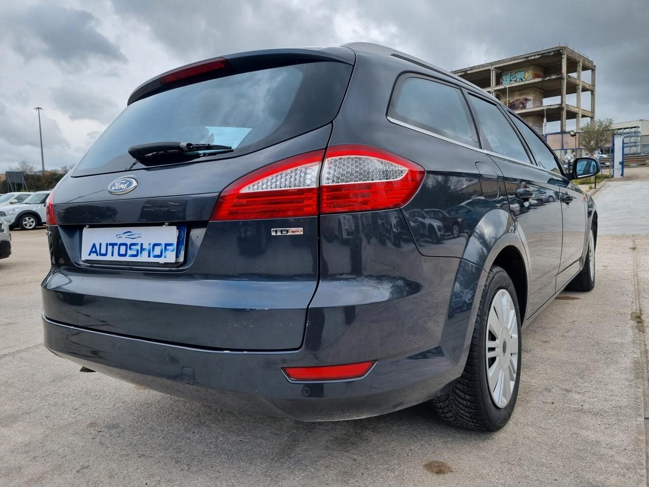 Ford Mondeo 2.0 TDCi 140 CV 5 porte Titanium Pack DPF