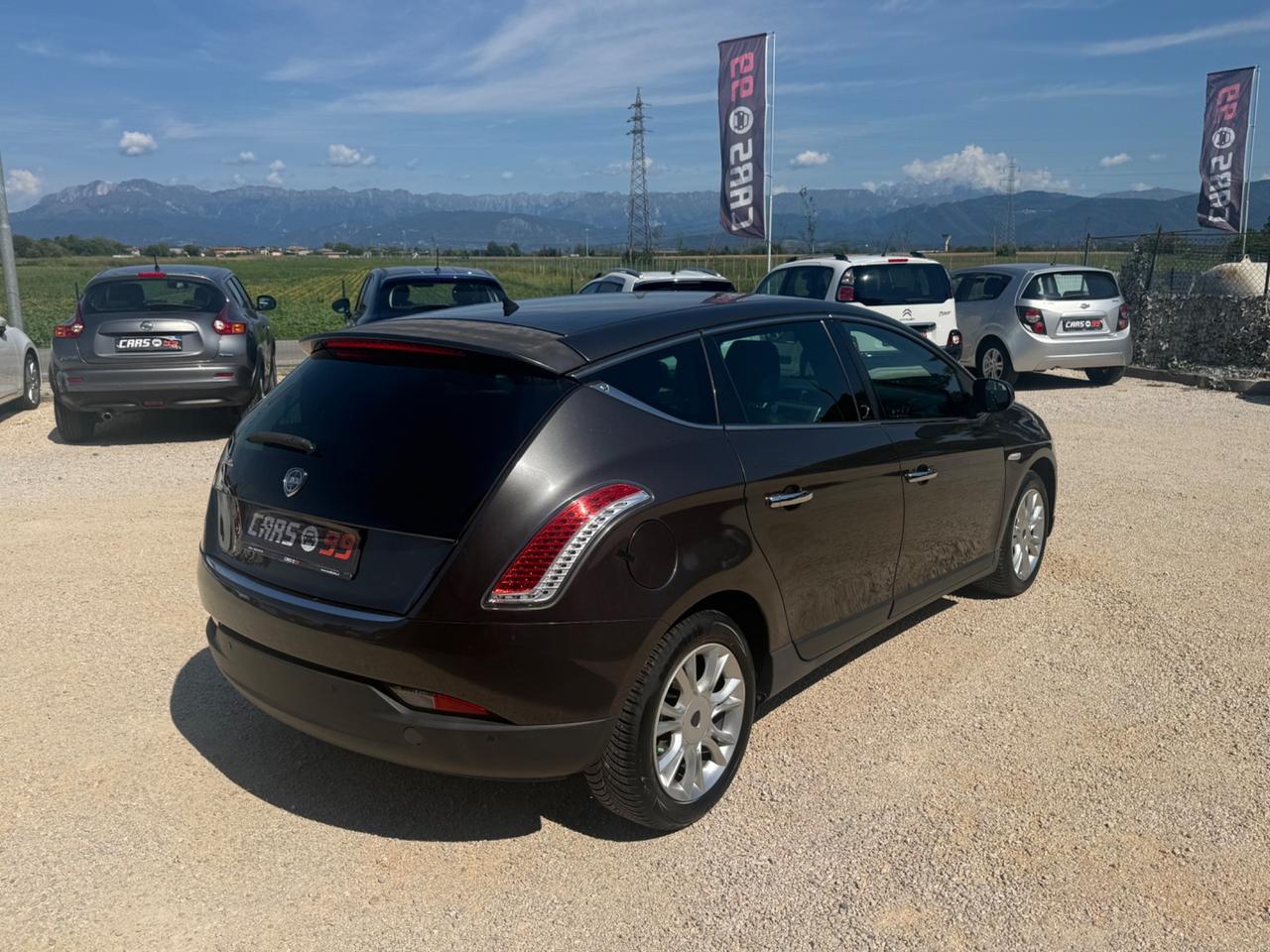 Lancia Delta 1.6 MJT DPF Gold