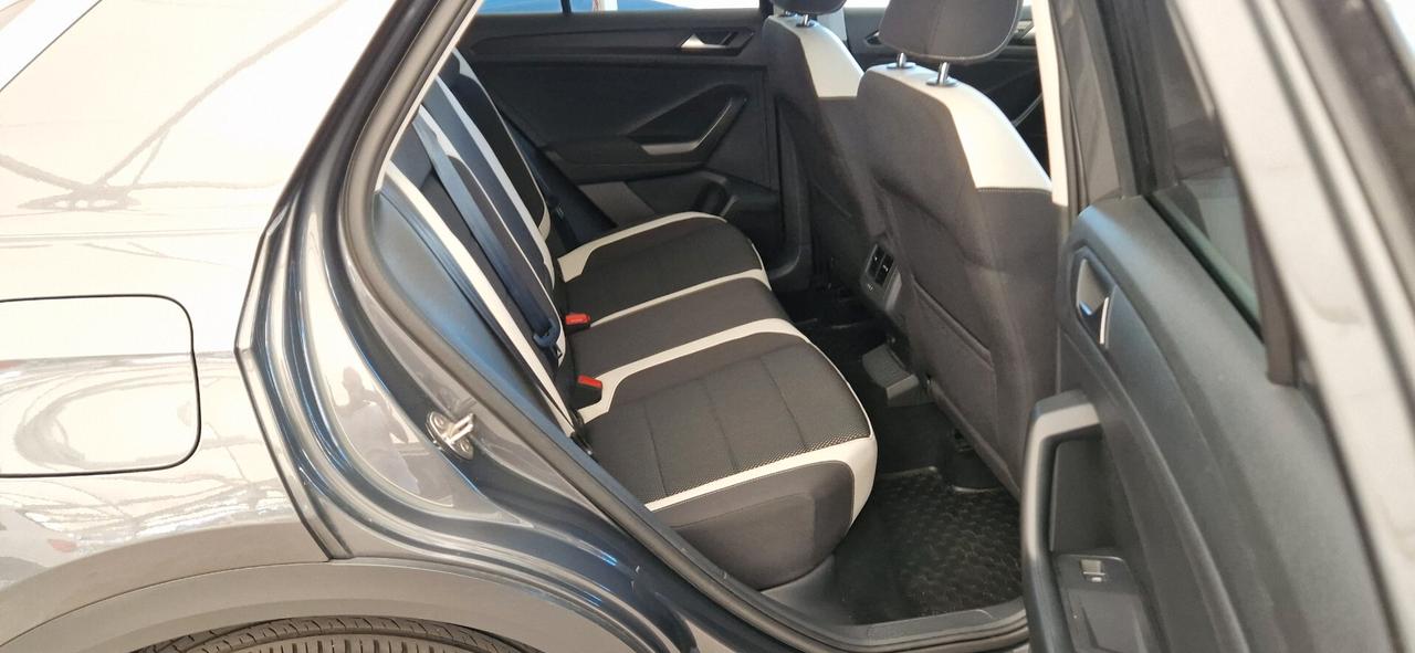 Volkswagen T-Roc 2.0 TDi 150cv 4MOTION Advanced Sport