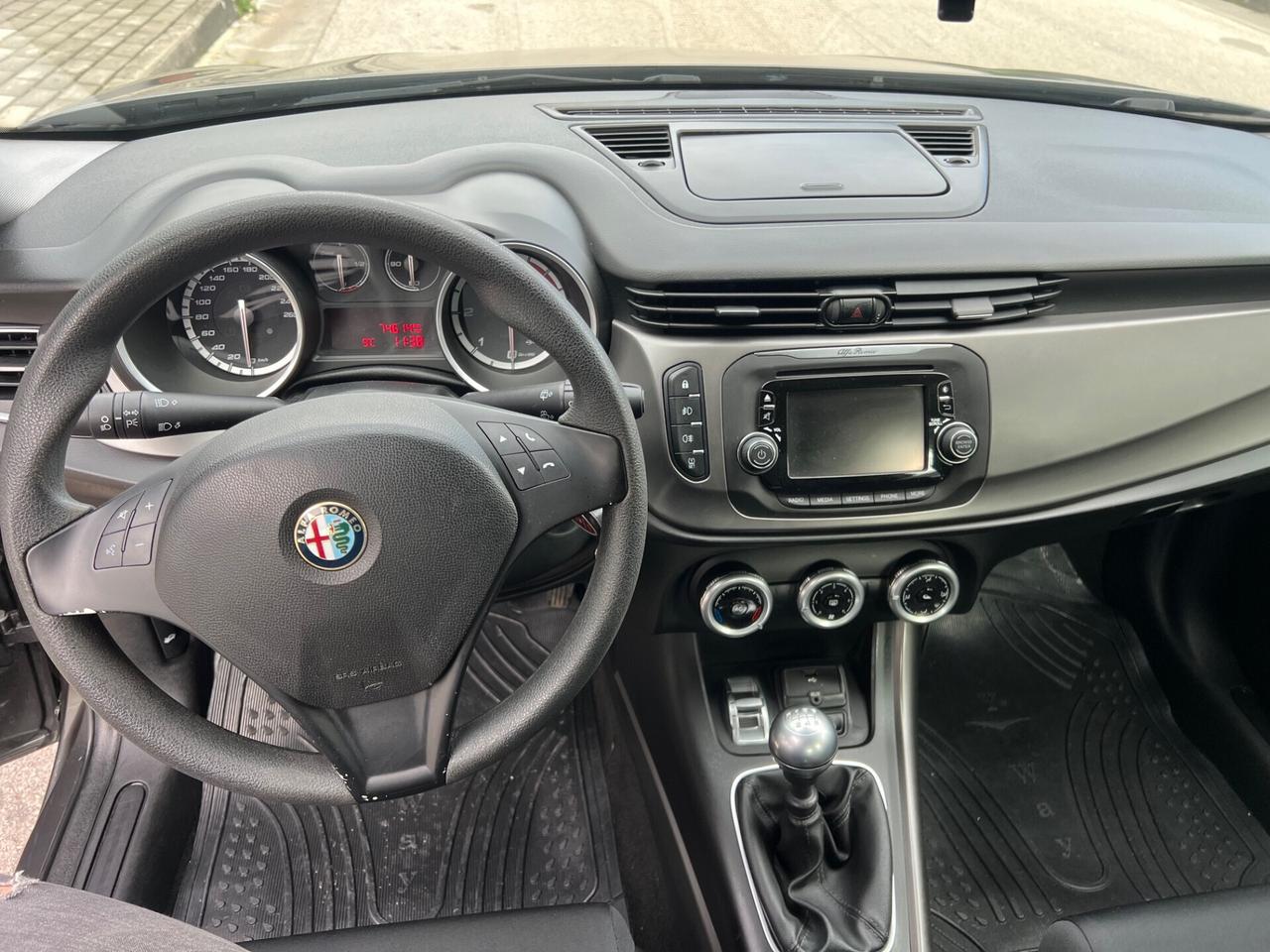Alfa Romeo Giulietta 1.6 MTJ 105 CV Distinctive