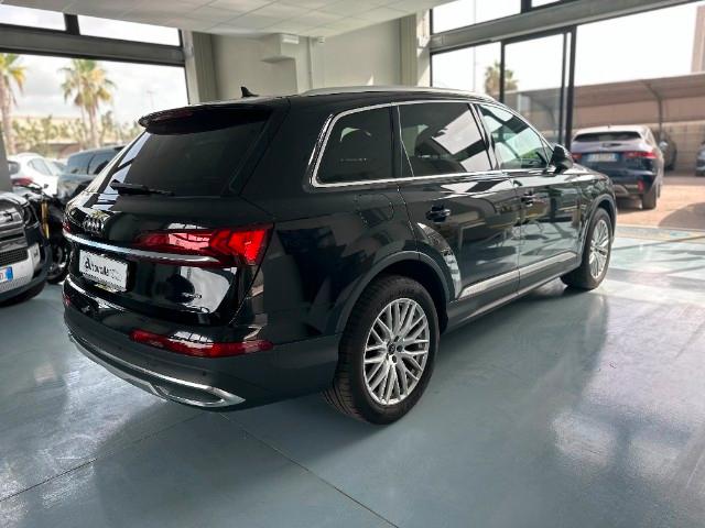 AUDI Q7 45 TDI quattro tiptronic Business