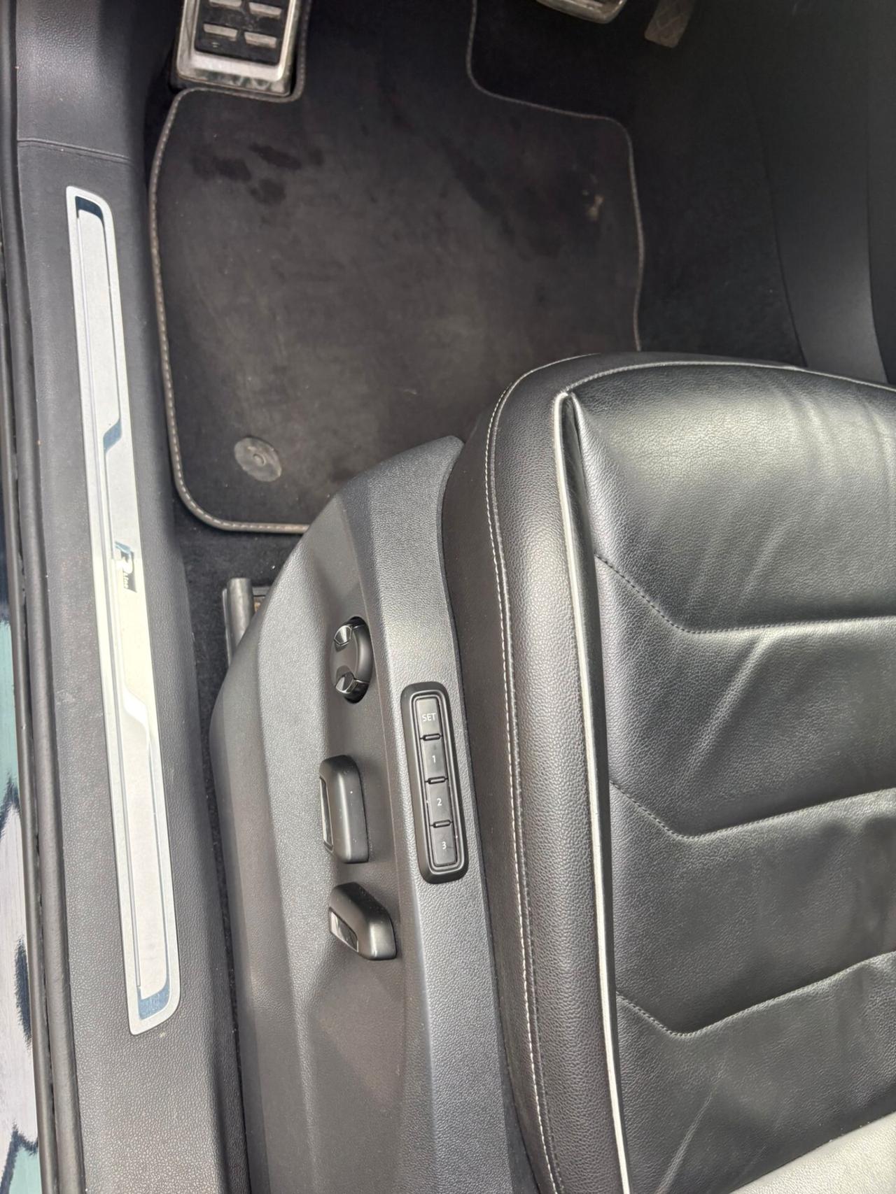 Volkswagen Tiguan 2.0 BiTDI DSG 4Motion Advanced R-Line