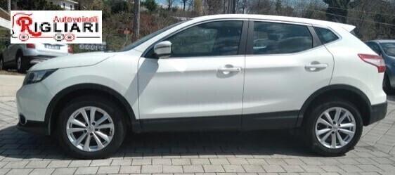 Nissan Qashqai 1.5 dCi Tekna