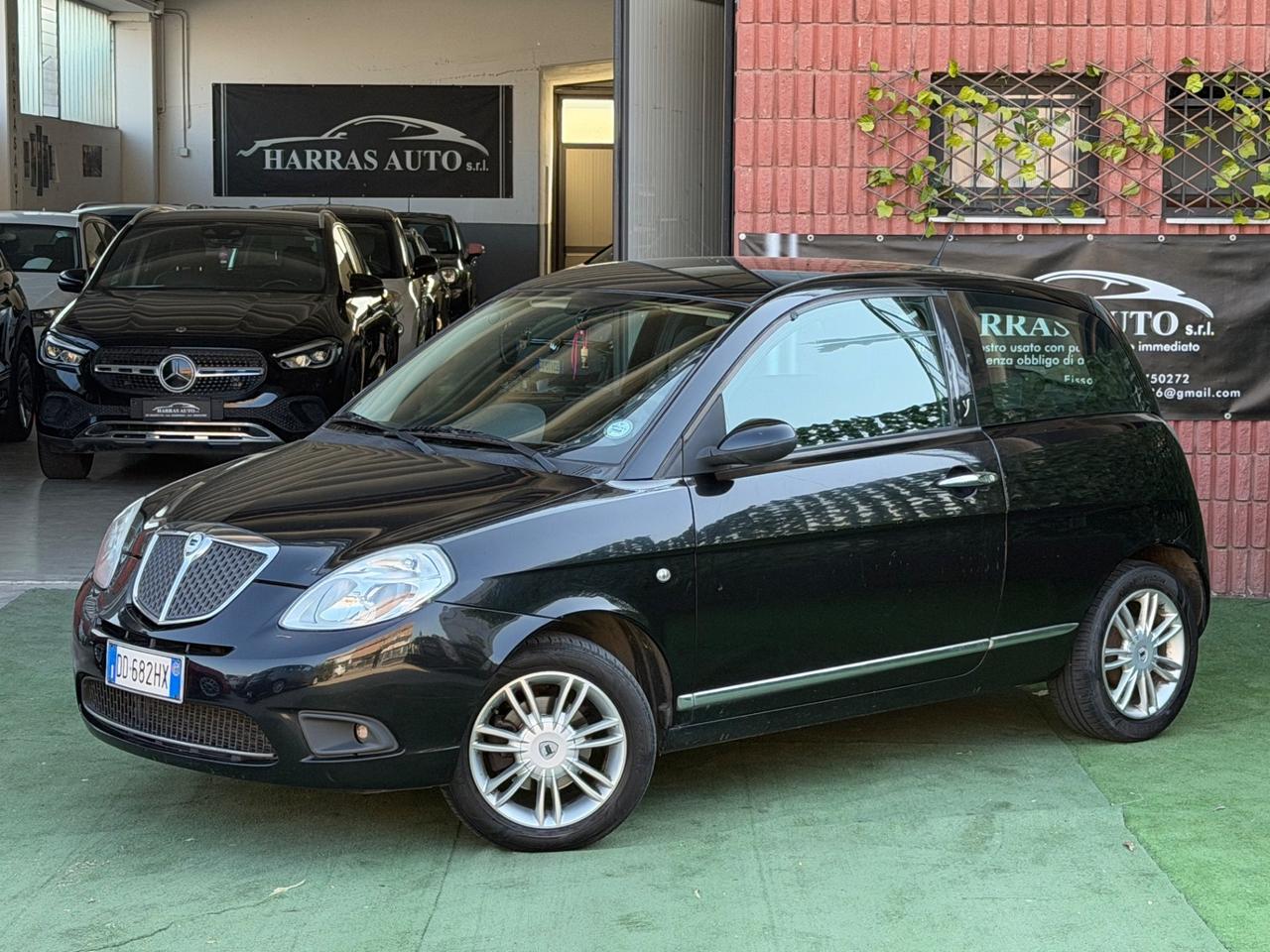 Lancia Ypsilon 1.2 Argento