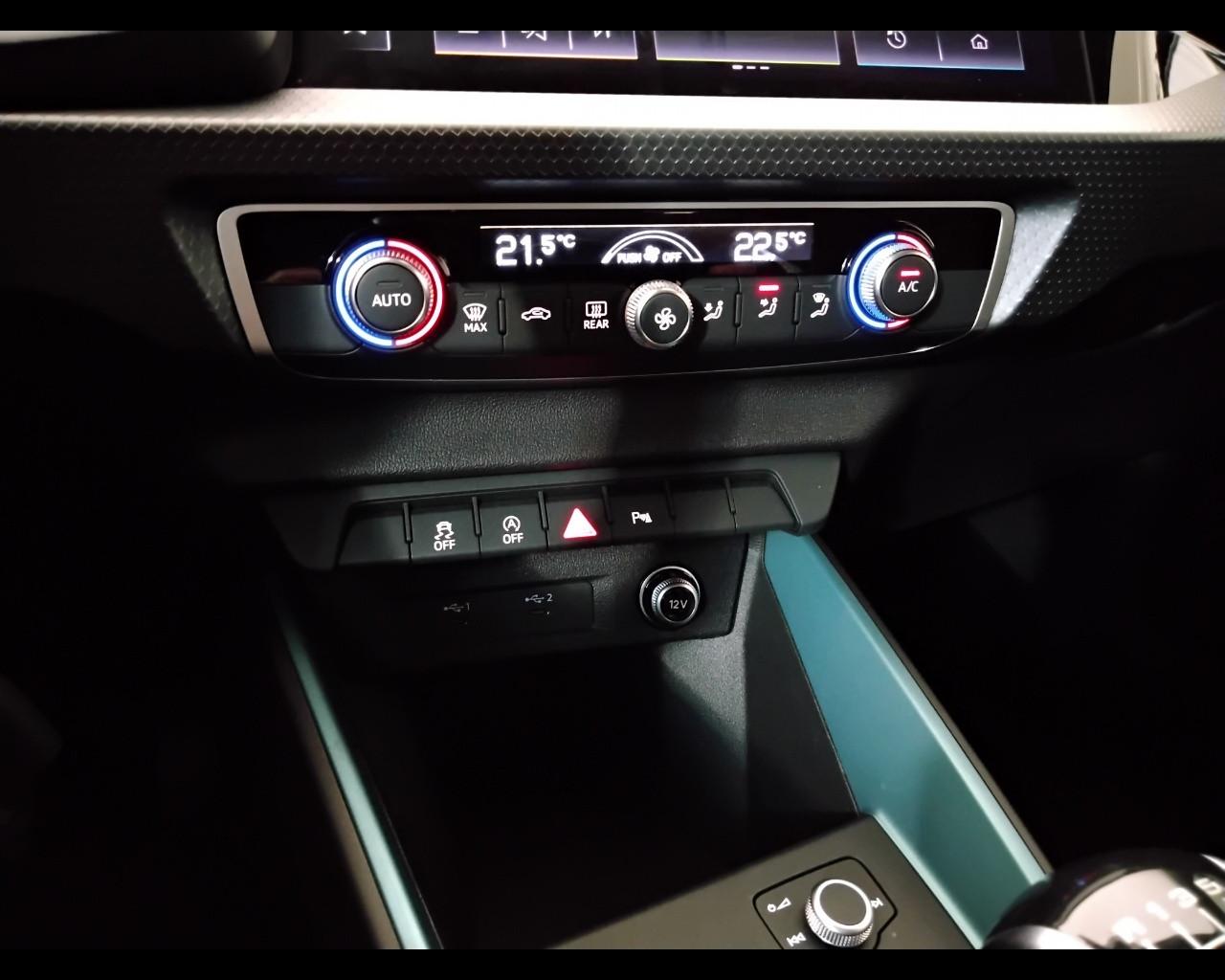 AUDI A1 II 2022 allstreet - A1 allstreet 25 1.0 tfsi Business 95cv