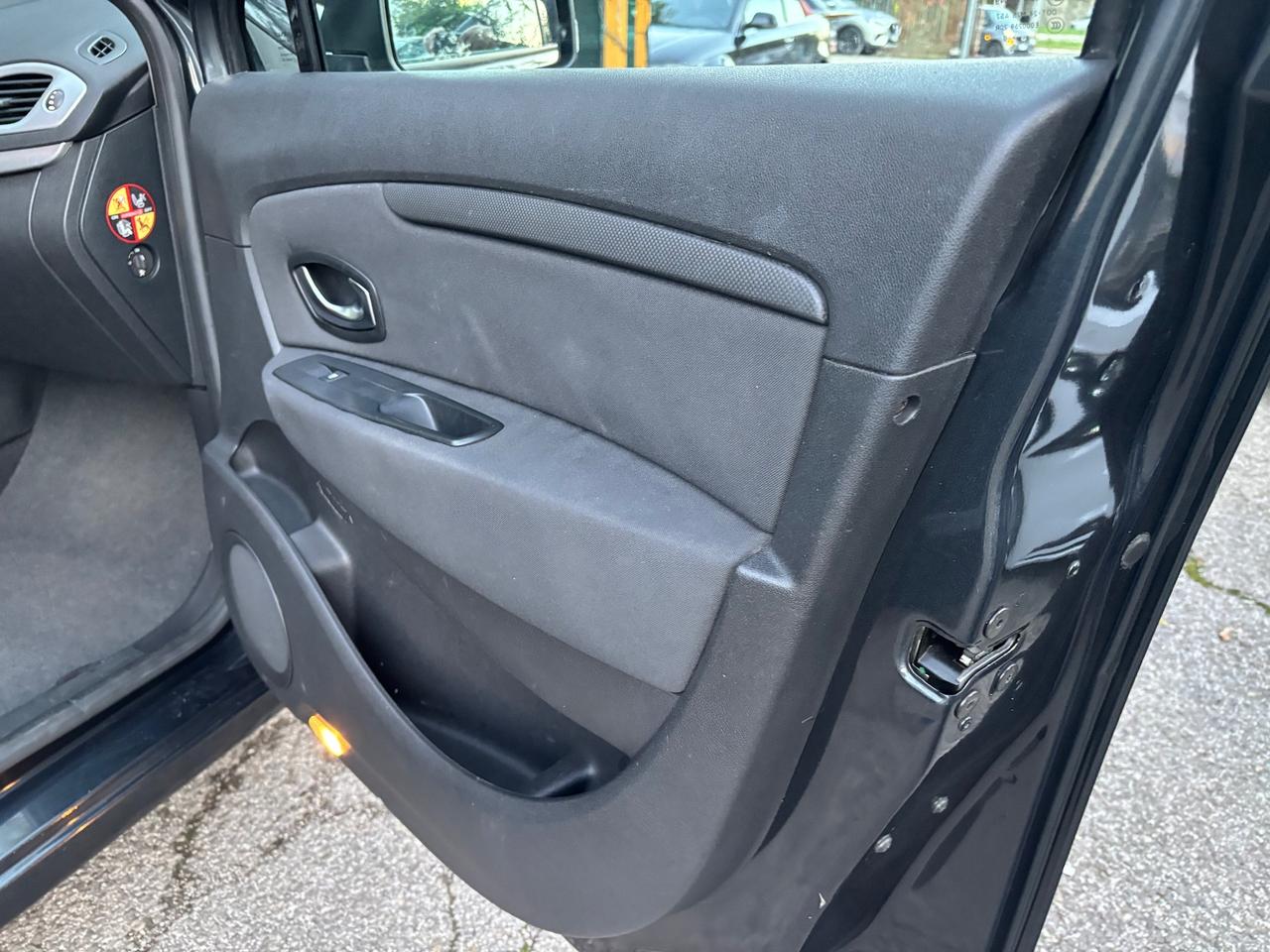 Renault Scenic 1.5 dCi 110CV 7 posti