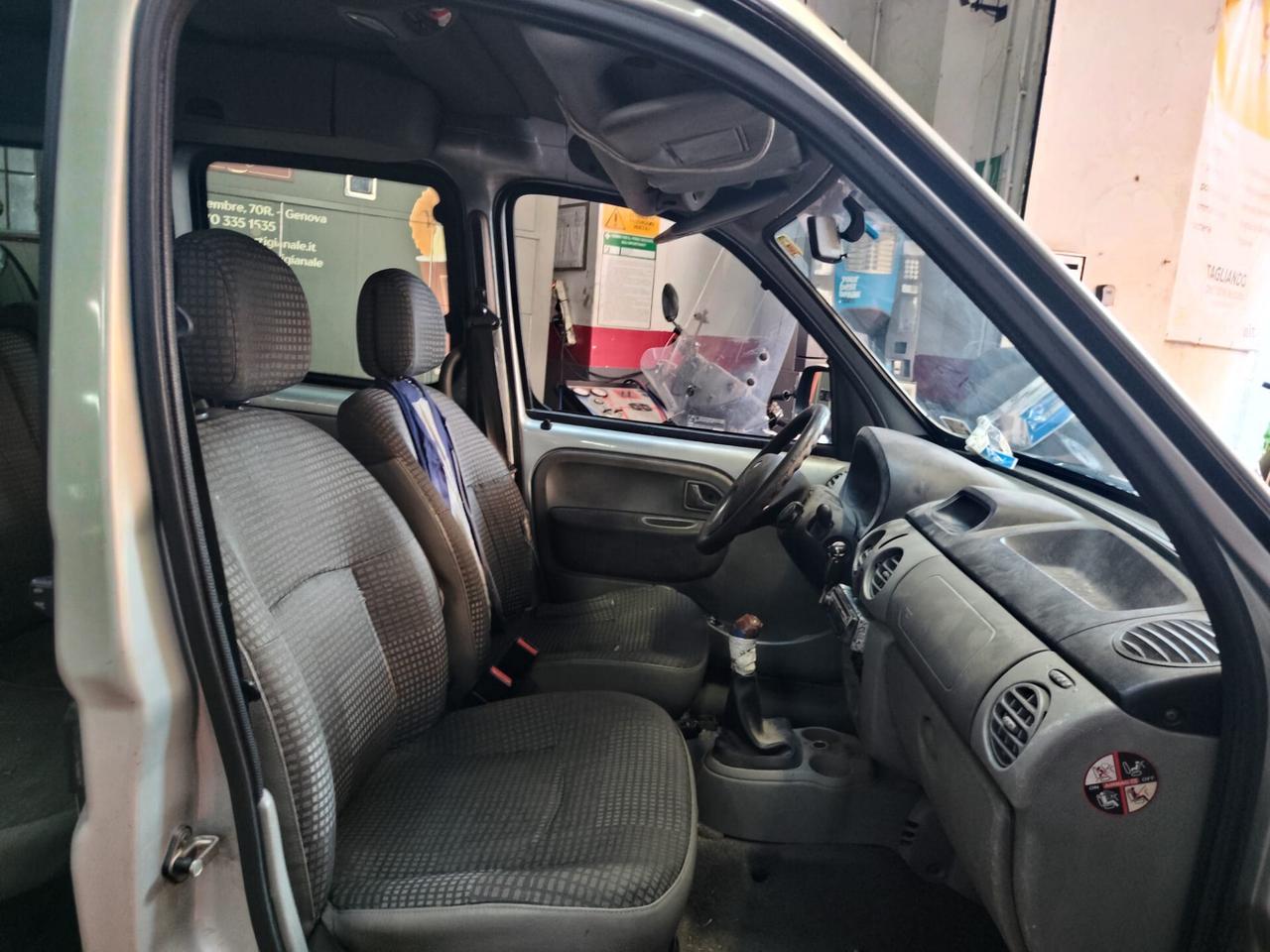 Renault Kangoo 1.5 dCi/84CV 5p. Pampa Luxe