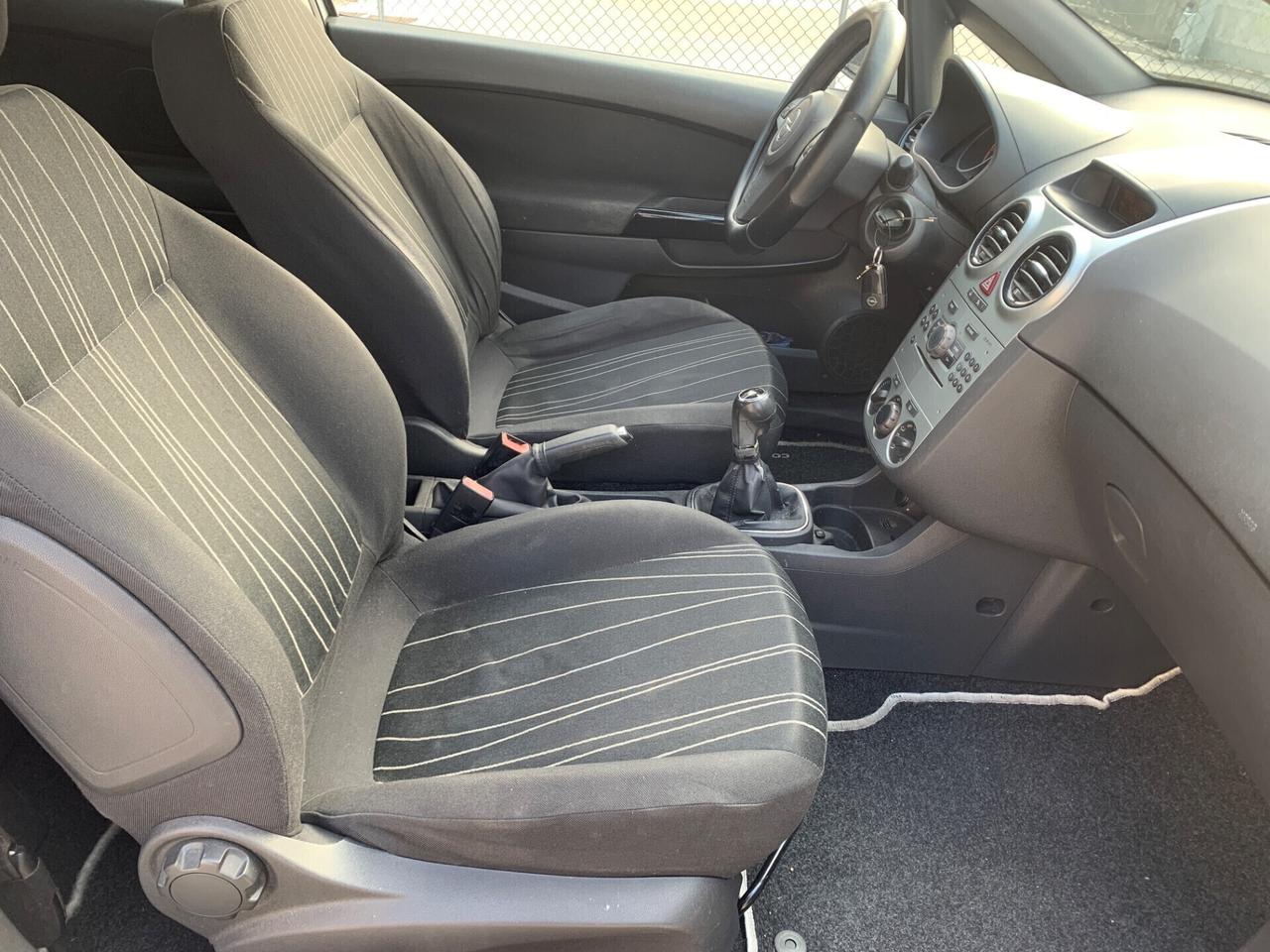 Opel Corsa 1.2 80CV 3 porte GPL-TECH Enjoy