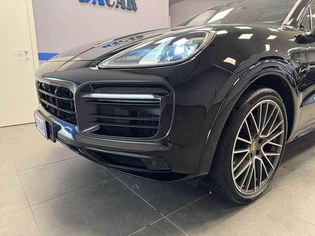 Porsche Cayenne Coupe 3.0 e-hybrid CHRONO-360-PASM-SPORT DESIGN