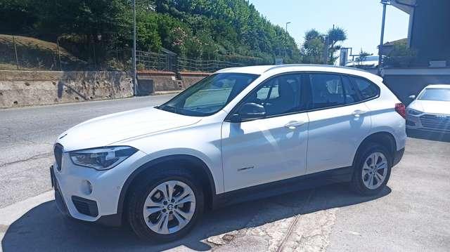 BMW X1 X1 sdrive18d Business ** AUTOM.+PELLE+APPLE **