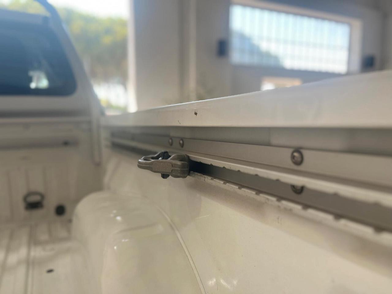 NISSAN NAVARA 2.3 dCi 4WD 2020 4 PORTE 4 POSTI - UNICOPROPRIETARIO