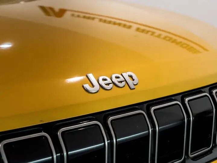 Jeep Avenger 1.2 Turbo 100 CV Summit
