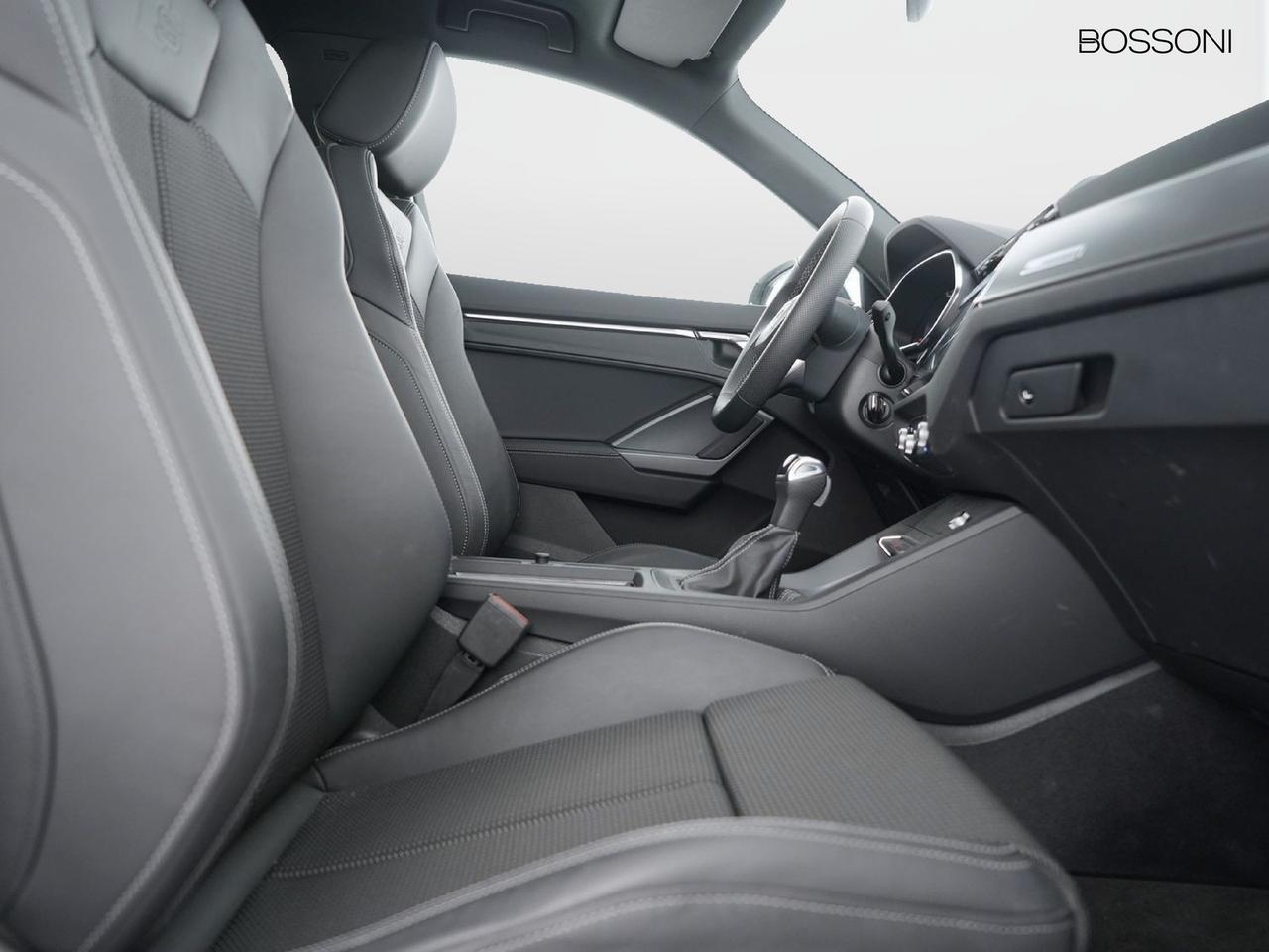 Audi Q3 35 2.0 tdi s line edition s tronic