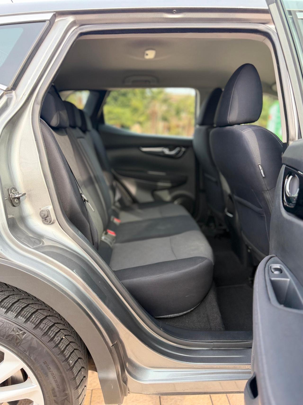 Nissan Qashqai 1.5 dCi Tekna euro6b