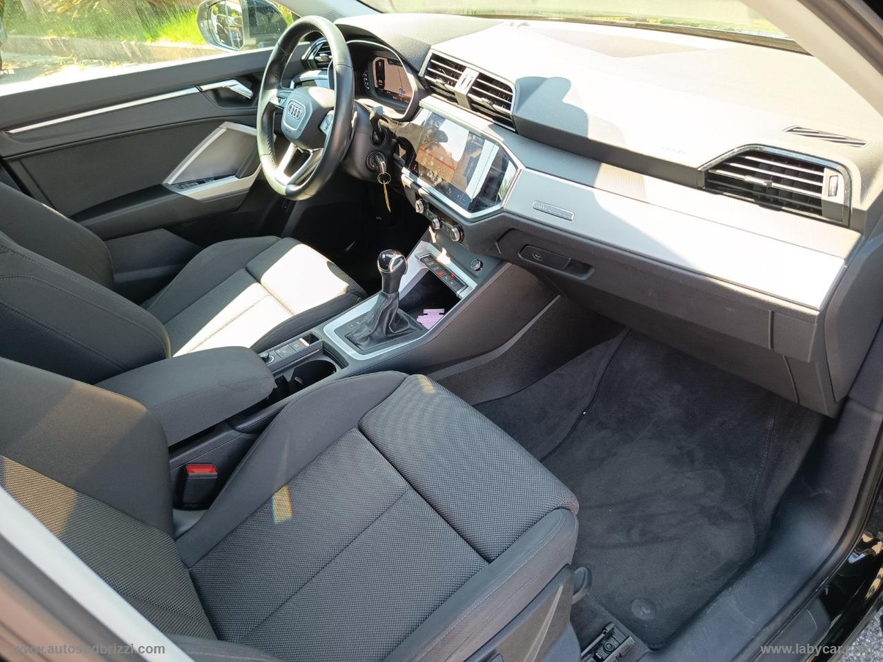AUDI Q3 SPB 35 TDI S tronic Business Plus
