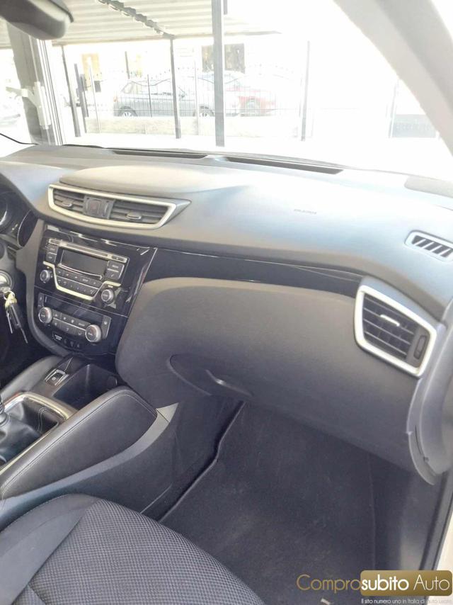 NISSAN Qashqai 1.5 dCi Tekna ( Garanzia 12 Mesi)