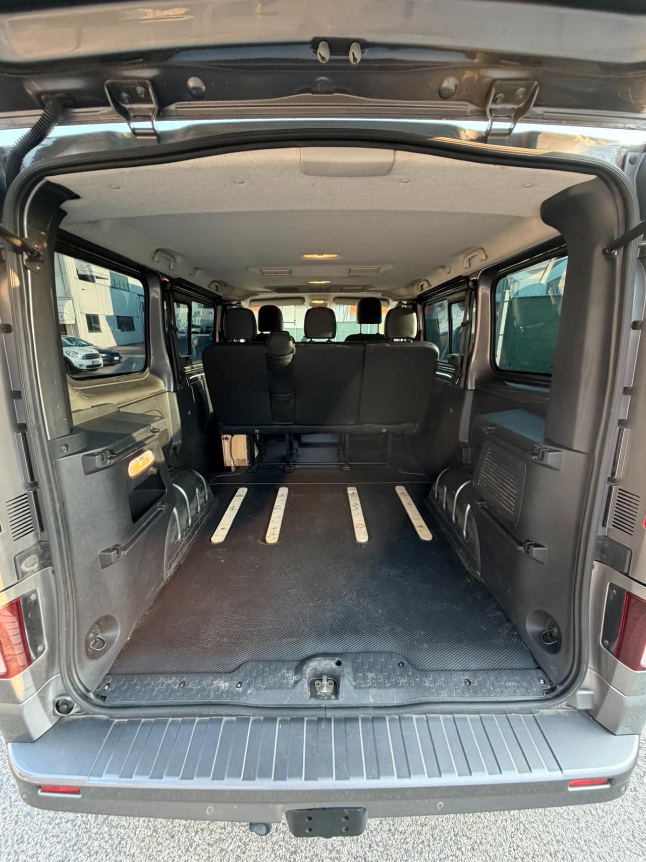 Opel Vivaro 1.6 Biturbo CDTI Combi L1H1 2,9t