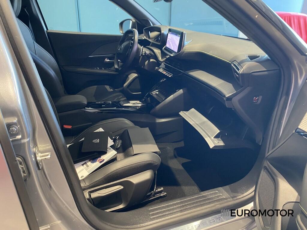 Peugeot 2008 1.5 BlueHDi GT EAT8