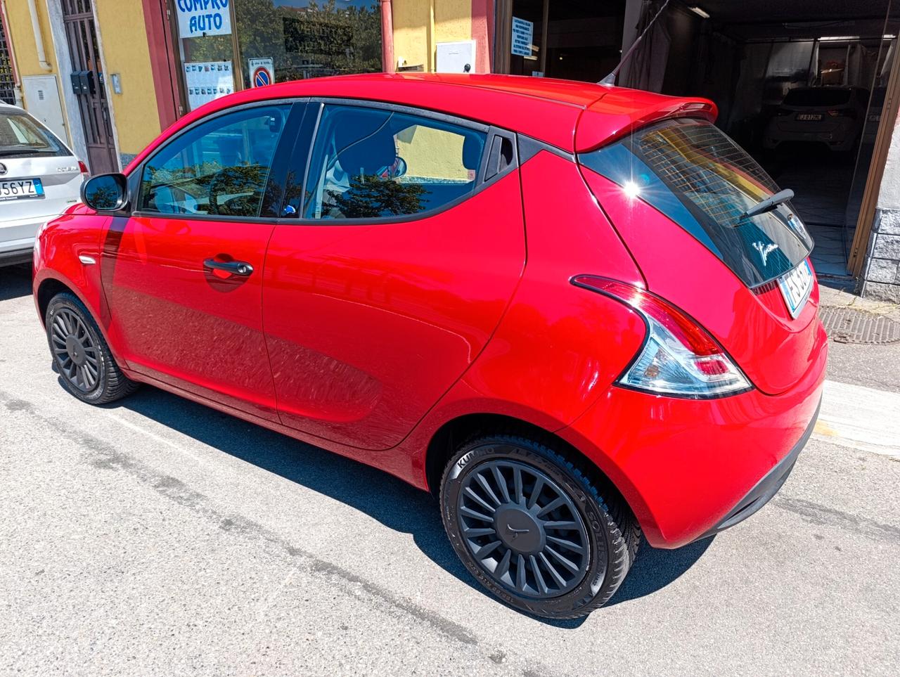Lancia Ypsilon 1.2 69 CV 5 porte GPL Uniproprietario