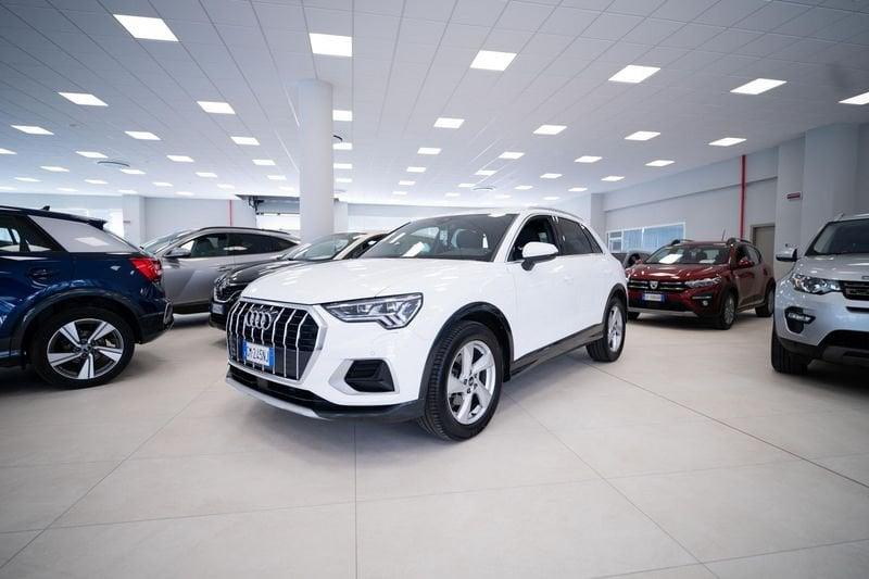 Audi Q3 tdi Business Advanced s-tronic