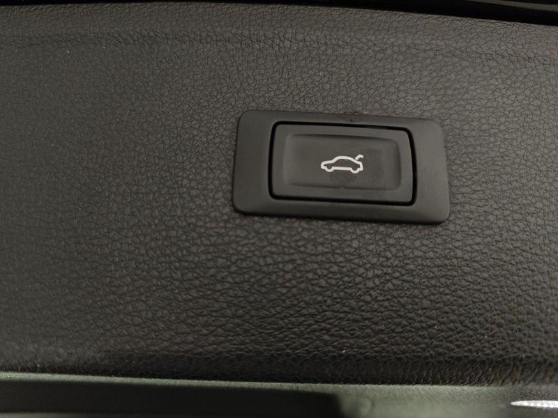 Audi Q5 35 TDI quattro S tronic Business