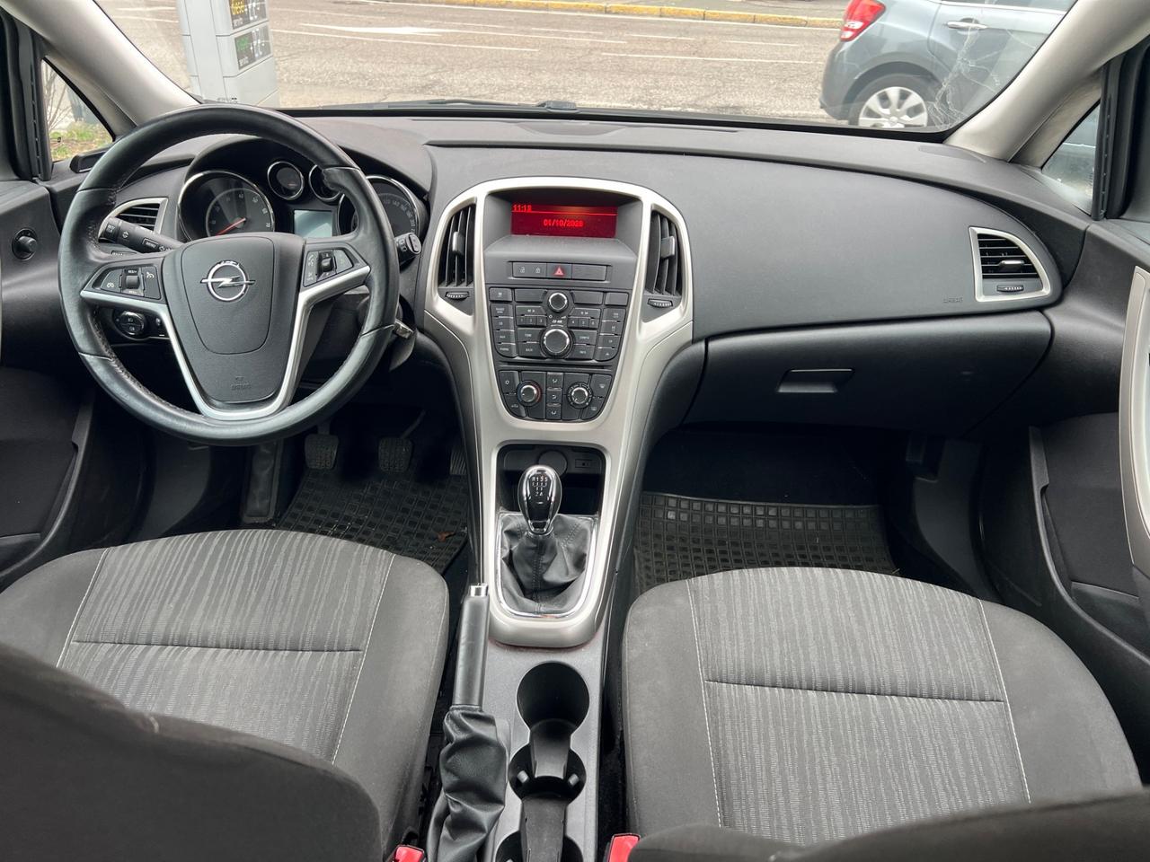 Opel Astra 1.6 115CV 5 porte Cosmo