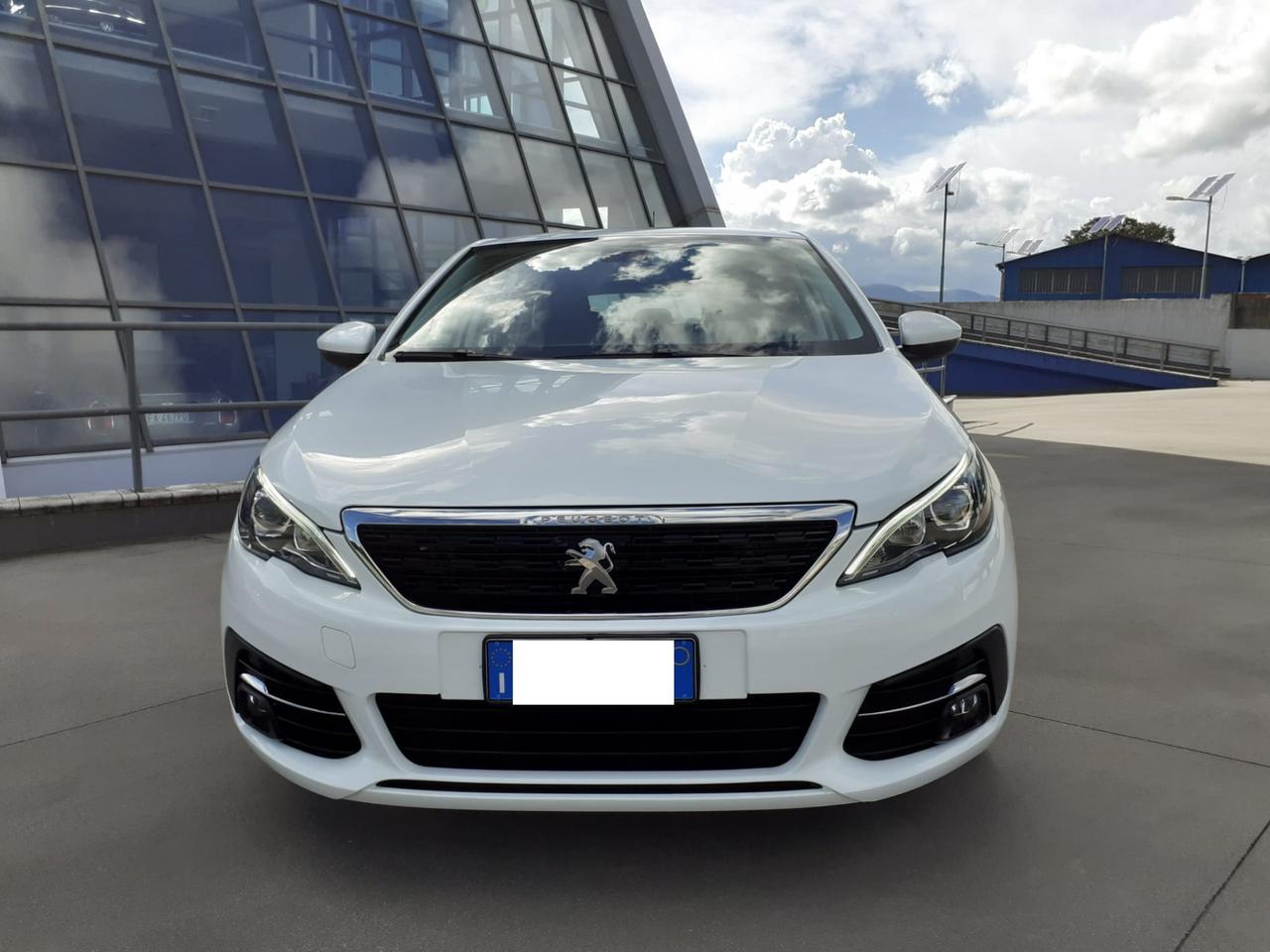 Peugeot 308 BlueHDi 130 S&S SW Allure